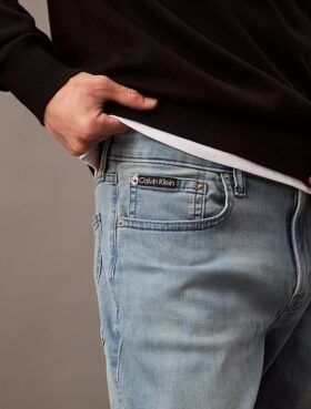 90s Straight Fit Jean