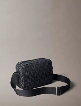 Allover Monogram Fotoğraf Makinesi Çantası