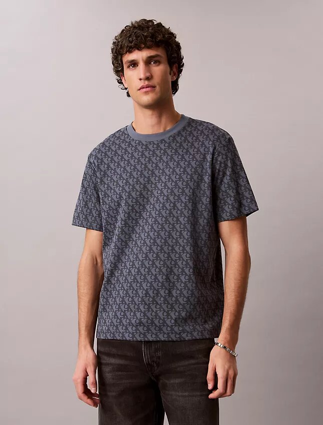 Allover Monogram Rahat Tişört Allover Monogram Rahat Tişört