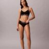 Arşiv Logolu Hafif Astarlı Tel Sızdırmaz Bralette Arşiv Logolu Hafif Astarlı Tel Sızdırmaz Bralette