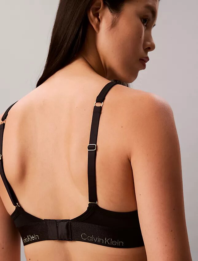 Ay Yeni Yılı Hafif Astarlı Üçgen Bralette Ay Yeni Yılı Hafif Astarlı Üçgen Bralette