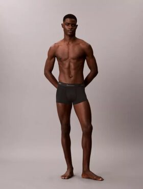 Ay Yeni Yılı Low Rise Trunk
