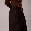 Ayarlanabilir Geniş Paça Chino Pantolonlar Ayarlanabilir Geniş Paça Chino Pantolonlar