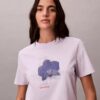 Blur Çiçek Desenli Klasik Tişört Blur Çiçek Desenli Klasik Tişört