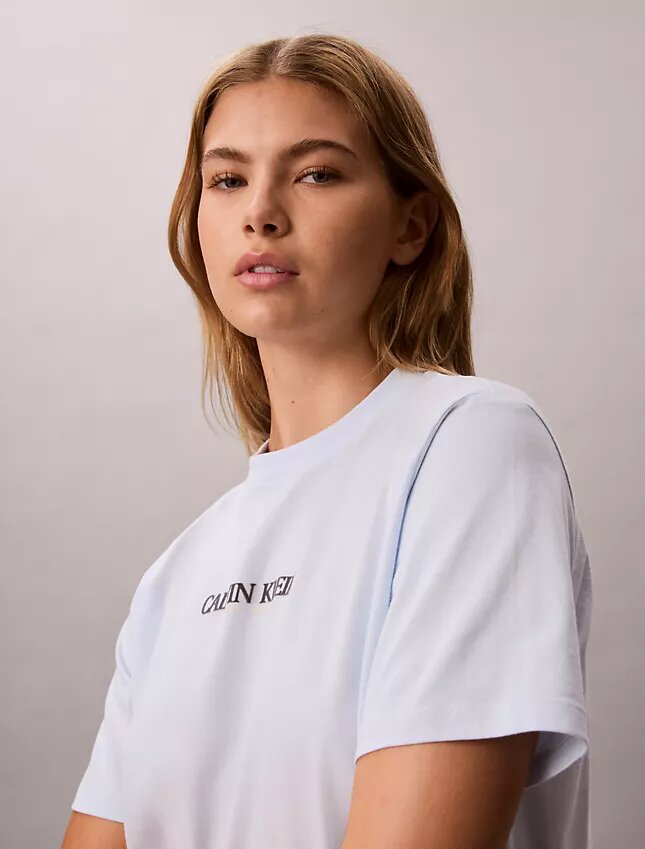 Calvin Klein Logo Grafikli Boxy Tişört Calvin Klein Logo Grafikli Boxy Tişört