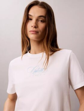 Calvin Script Logo Klasik Tişört