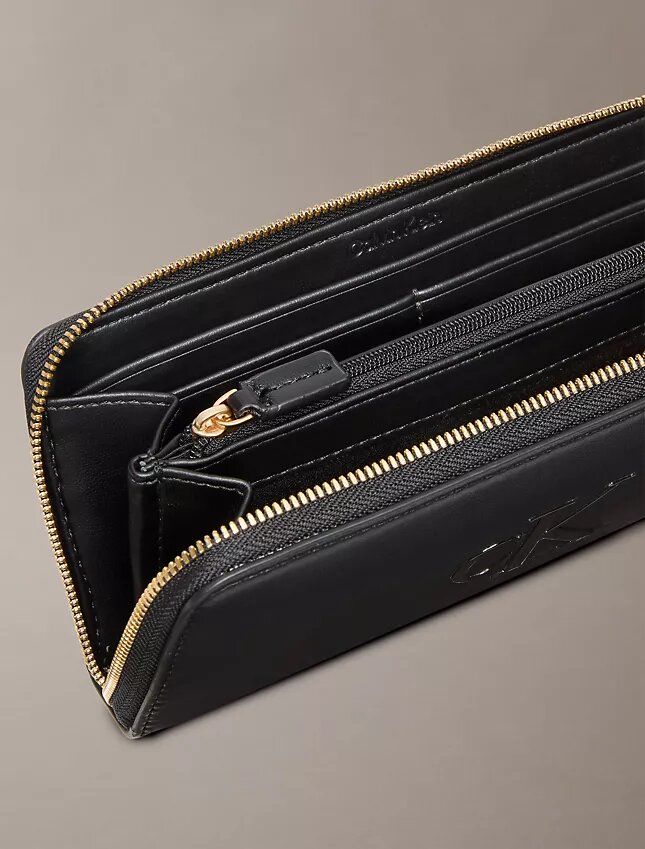 Cesur Monogramlı Uzun Fermuarlı Cüzdan Cesur Monogramlı Uzun Fermuarlı Cüzdan