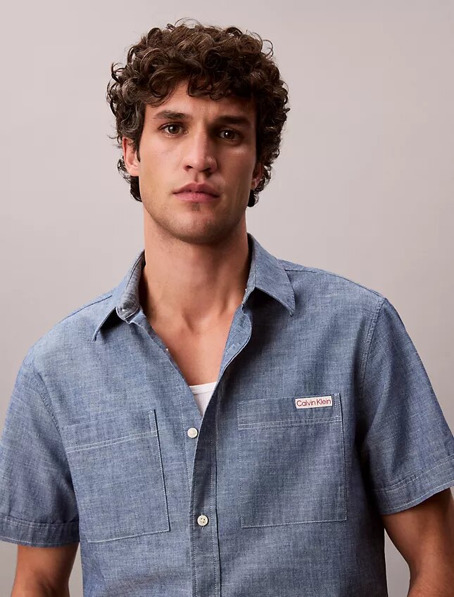 Chambray Klasik Düğmeli Gömlek Chambray Klasik Düğmeli Gömlek