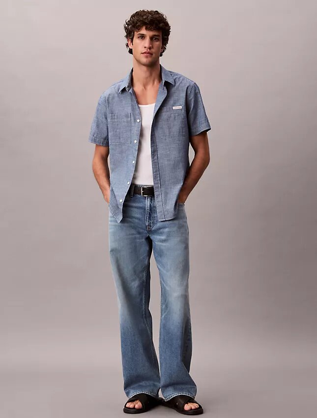 Chambray Klasik Düğmeli Gömlek Chambray Klasik Düğmeli Gömlek