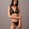 CK Black Geo Dantel Unlined Üçgen Sütyen CK Black Geo Dantel Unlined Üçgen Sütyen