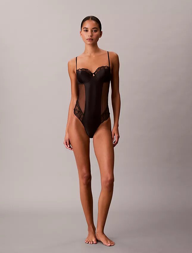 CK Black Çiçek Desenli Dantel Bodyler CK Black Çiçek Desenli Dantel Bodyler