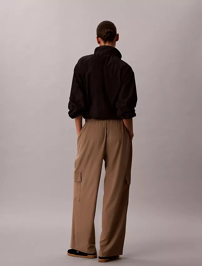 Commuter Geniş Paça Kargo Pantolon Commuter Geniş Paça Kargo Pantolon