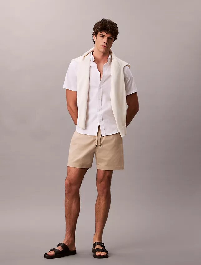 Cotton Stretch Chino Çekip Giyilen Şort Cotton Stretch Chino Çekip Giyilen Şort