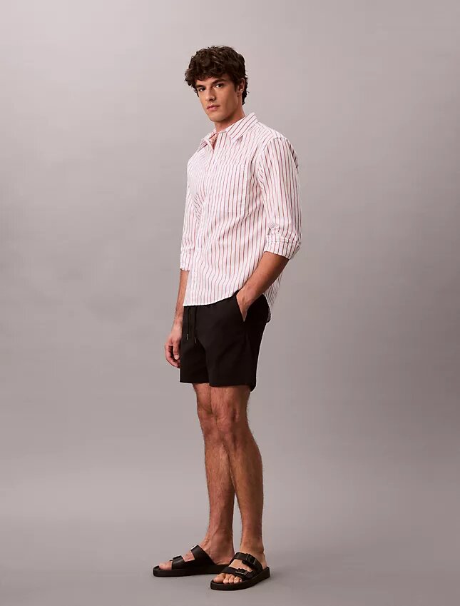 Cotton Stretch Chino Çekip Giyilen Şort Cotton Stretch Chino Çekip Giyilen Şort