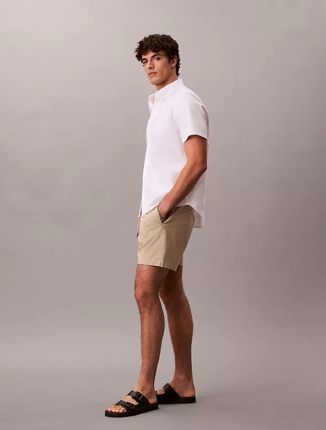Cotton Stretch Chino Çekip Giyilen Şort Cotton Stretch Chino Çekip Giyilen Şort