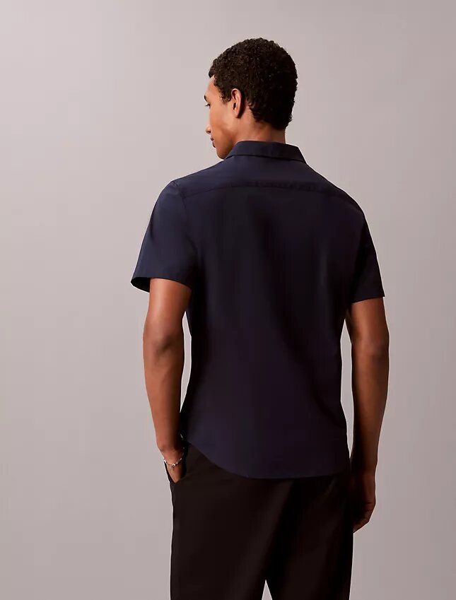 Cotton Stretch Dar Kesim Düğmeli Gömlek Cotton Stretch Dar Kesim Düğmeli Gömlek