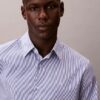 Cotton Stretch Çizgili Klasik Düğmeli Gömlek Cotton Stretch Çizgili Klasik Düğmeli Gömlek