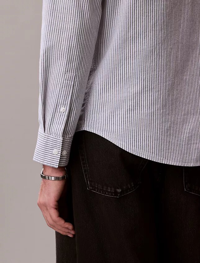 Cotton Stretch Çizgili Oxford Klasik Düğmeli Gömlek Cotton Stretch Çizgili Oxford Klasik Düğmeli Gömlek