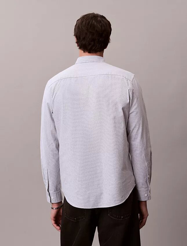 Cotton Stretch Çizgili Oxford Klasik Düğmeli Gömlek Cotton Stretch Çizgili Oxford Klasik Düğmeli Gömlek