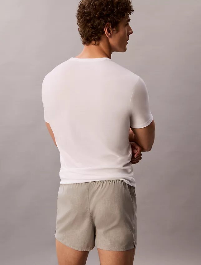 Cotton Stretch Karışımı 3’lü Paket Slim Fit V Yaka Tişört Cotton Stretch Karışımı 3’lü Paket Slim Fit V Yaka Tişört