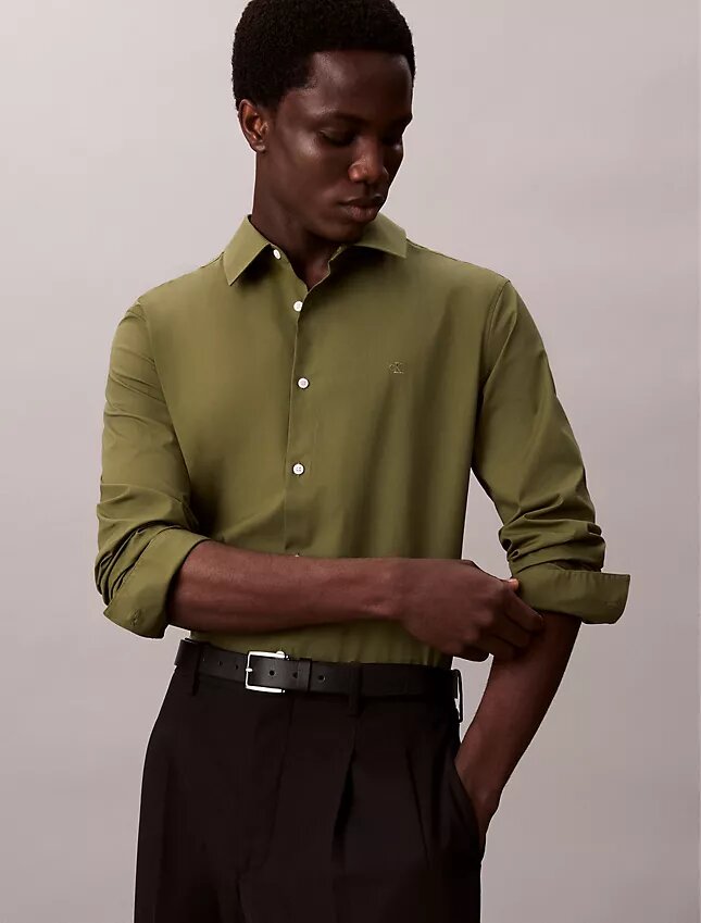 Cotton Stretch Poplin Dar Kesim Düğmeli Gömlek Cotton Stretch Poplin Dar Kesim Düğmeli Gömlek