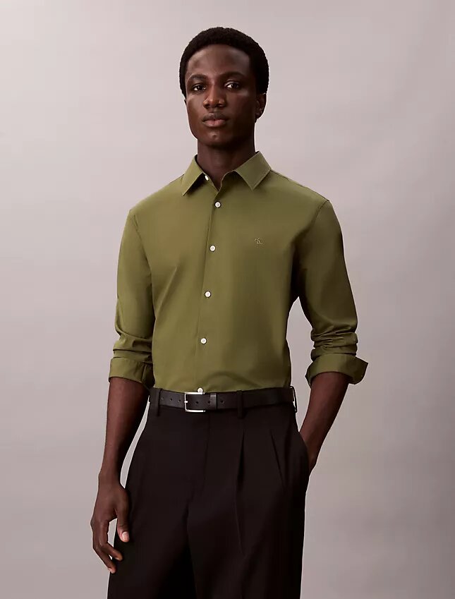 Cotton Stretch Poplin Dar Kesim Düğmeli Gömlek Cotton Stretch Poplin Dar Kesim Düğmeli Gömlek