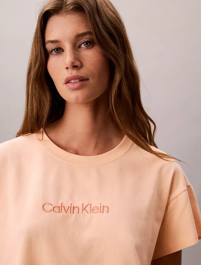 Cotton Stretch Rahat Logo Tişört Cotton Stretch Rahat Logo Tişört