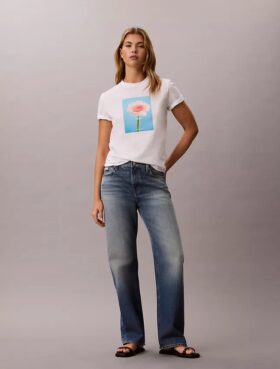 Daisy Grafikli Klasik Tişört