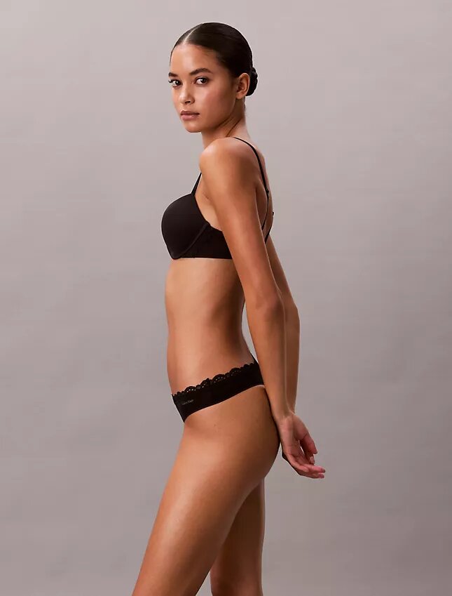 Dantelli Microfiber Streç 3’lü Thong Paketi Dantelli Microfiber Streç 3’lü Thong Paketi