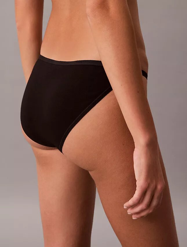 İdeal Pamuklu String Bikini İdeal Pamuklu String Bikini