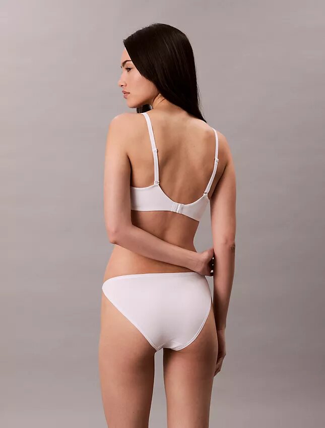 İdeal Pamuklu String Bikini İdeal Pamuklu String Bikini