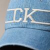 Denim Varsity Monogram Logolu Beyzbol Şapkası Denim Varsity Monogram Logolu Beyzbol Şapkası