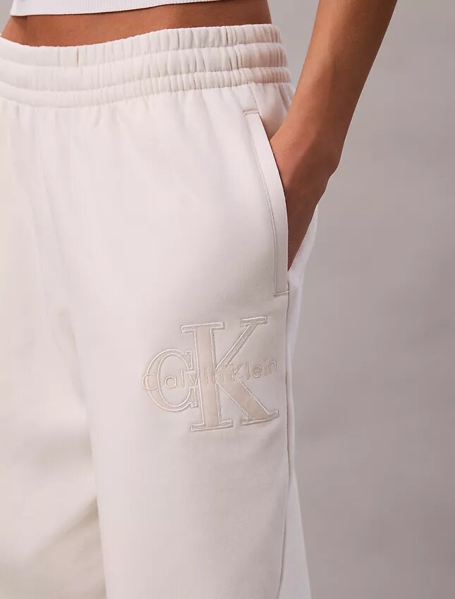 Fleece Kadife Monologo Eşofman Altı Fleece Kadife Monologo Eşofman Altı