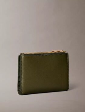 Folyo Logolu Çift Fermuarlı Kartlık