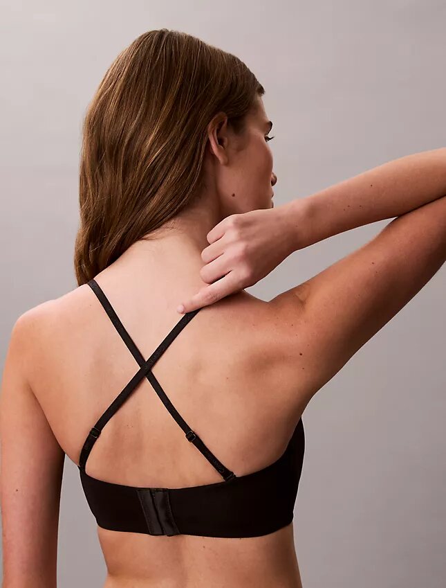Form to Body Hafif Astarlı Bandeau Bralette Form to Body Hafif Astarlı Bandeau Bralette