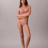 Form to Body Hafif Astarlı Üçgen Bralette Form to Body Hafif Astarlı Üçgen Bralette
