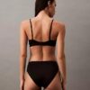 Form to Body Hafif Astarlı Üçgen Bralette Form to Body Hafif Astarlı Üçgen Bralette