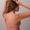 Form to Body Hafif Astarlı Üçgen Bralette Form to Body Hafif Astarlı Üçgen Bralette