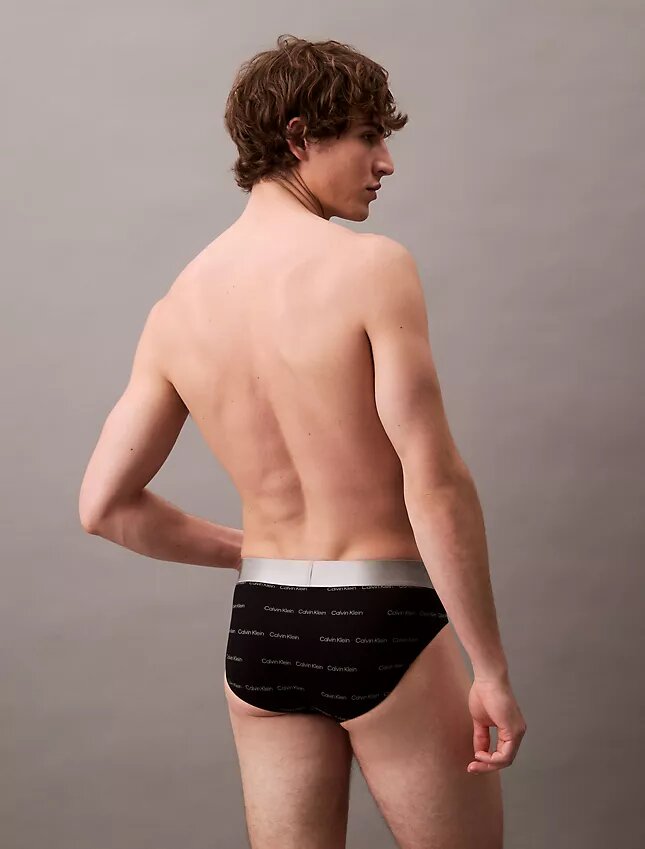 Fırçalanmış Mikrofiber Streç Hip Külotu Fırçalanmış Mikrofiber Streç Hip Külotu