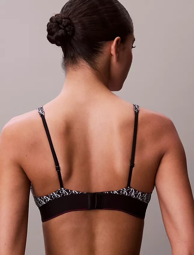 Grafik Monogram Mikrofiber Streç Hafif Astarlı Üçgen Bralette Grafik Monogram Mikrofiber Streç Hafif Astarlı Üçgen Bralette