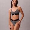 Grafik Monogram Mikrofiber Streç Yüksek Bel Bikini Grafik Monogram Mikrofiber Streç Yüksek Bel Bikini