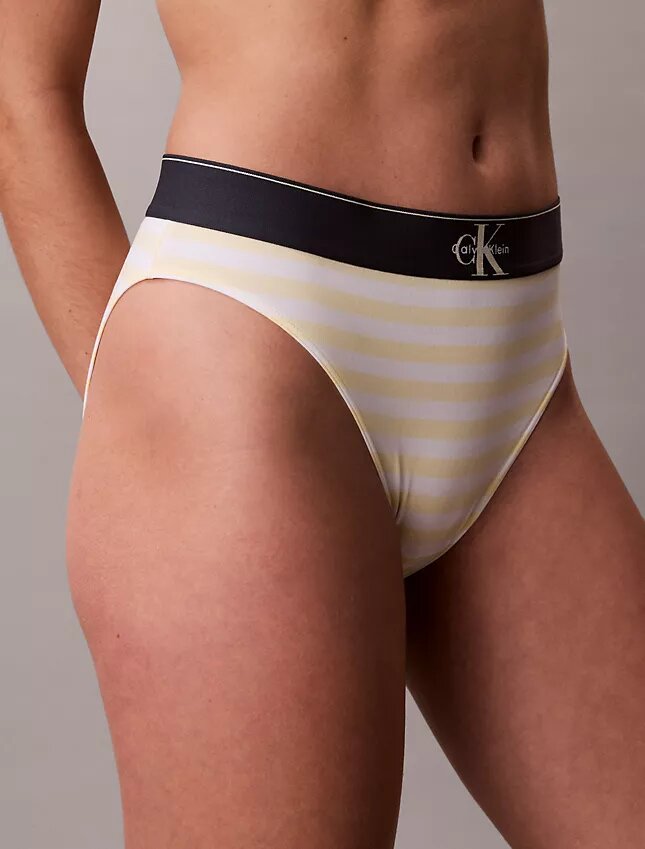 Grafik Monogram Mikrofiber Streç Yüksek Bel Bikini Grafik Monogram Mikrofiber Streç Yüksek Bel Bikini