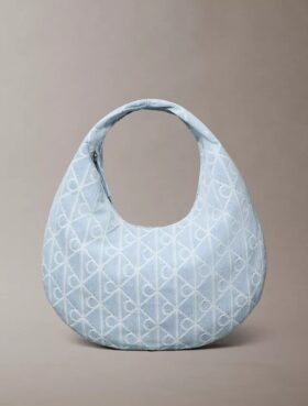 Her Yüzünde Amblem Logolu Denim Hobo Çanta