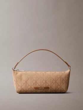 Her Yüzünde Amblem Logolu Kanvas Omuz Çantası