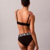 Intense Power Swim Üçgen Bikini Üstü Intense Power Swim Üçgen Bikini Üstü