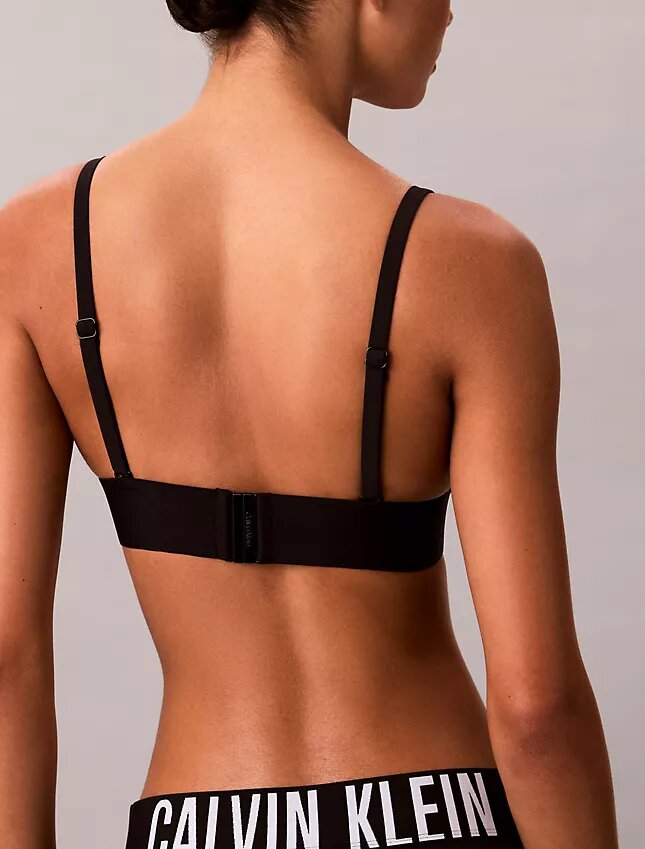 Intense Power Swim Üçgen Bikini Üstü Intense Power Swim Üçgen Bikini Üstü