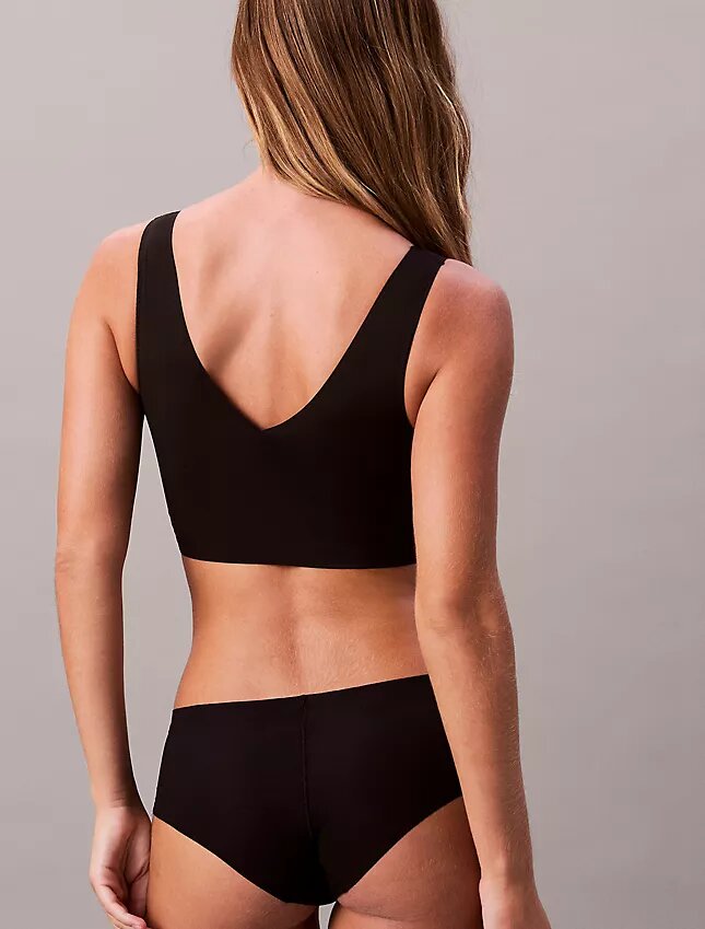 Invisibles Hafif Astarlı V Yaka Bralette Invisibles Hafif Astarlı V Yaka Bralette