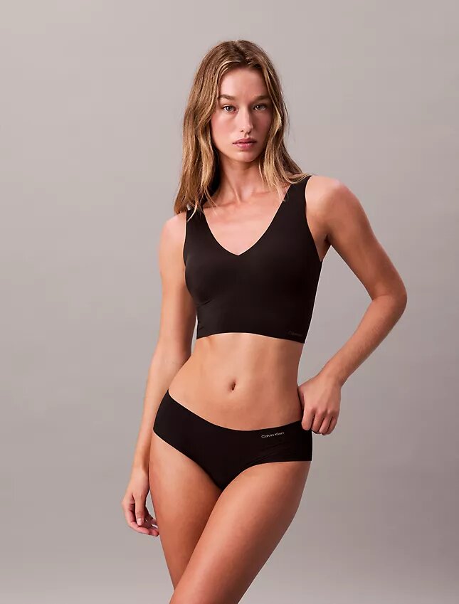 Invisibles Hafif Astarlı V Yaka Bralette Invisibles Hafif Astarlı V Yaka Bralette