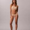 Invisibles Tel Sız Hafif Astarlı Bralette Invisibles Tel Sız Hafif Astarlı Bralette