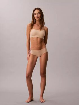 Invisibles Tel Sız Hafif Astarlı Bralette Invisibles Tel Sız Hafif Astarlı Bralette